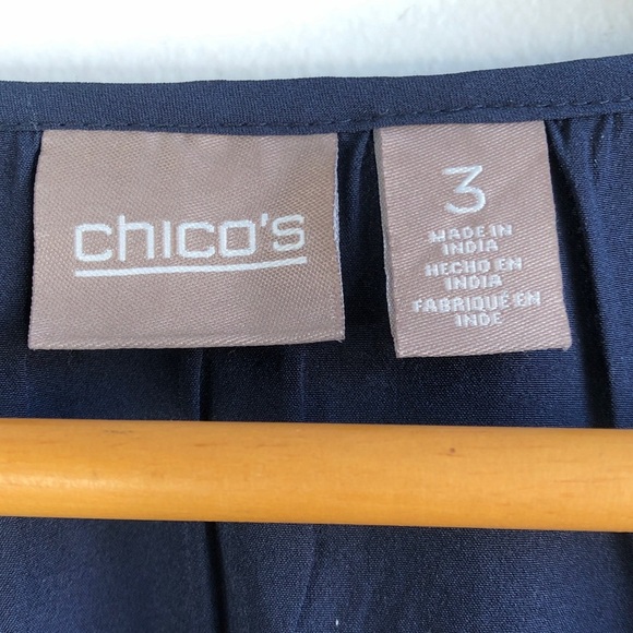 Chico’s navy blue boho lace blouse - Picture 4 of 8